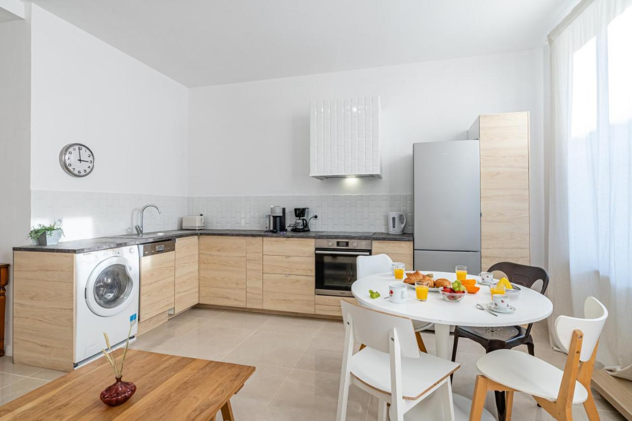 Le Borely: Appartement Climatise Avec 2 Chambres, A 800M De La Plage Marseille Exterior photo